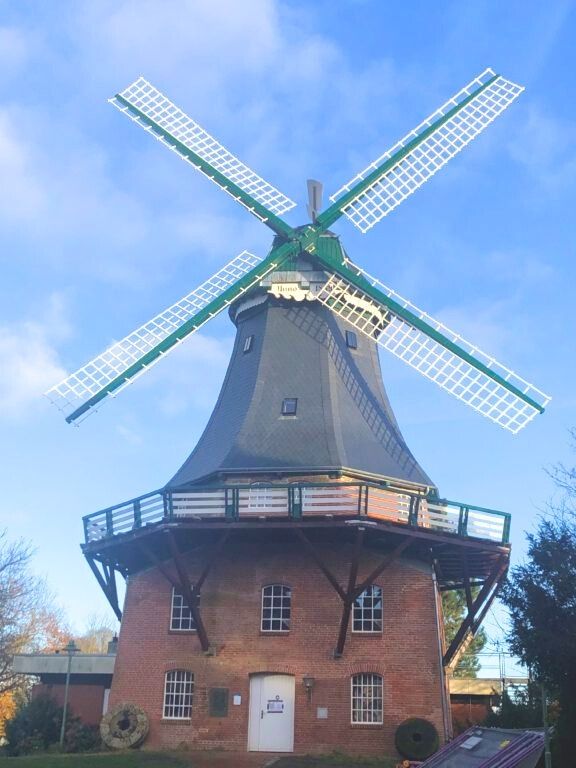 Besichtige die Windmühle „Rosa“