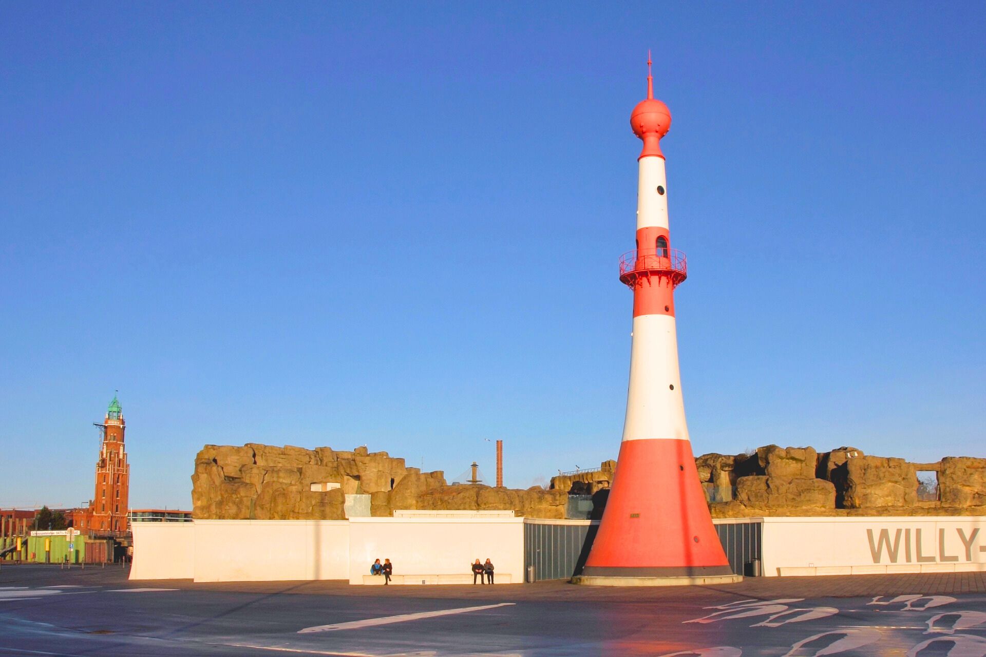 Vergleiche Oberfeuer und Unterfeuer