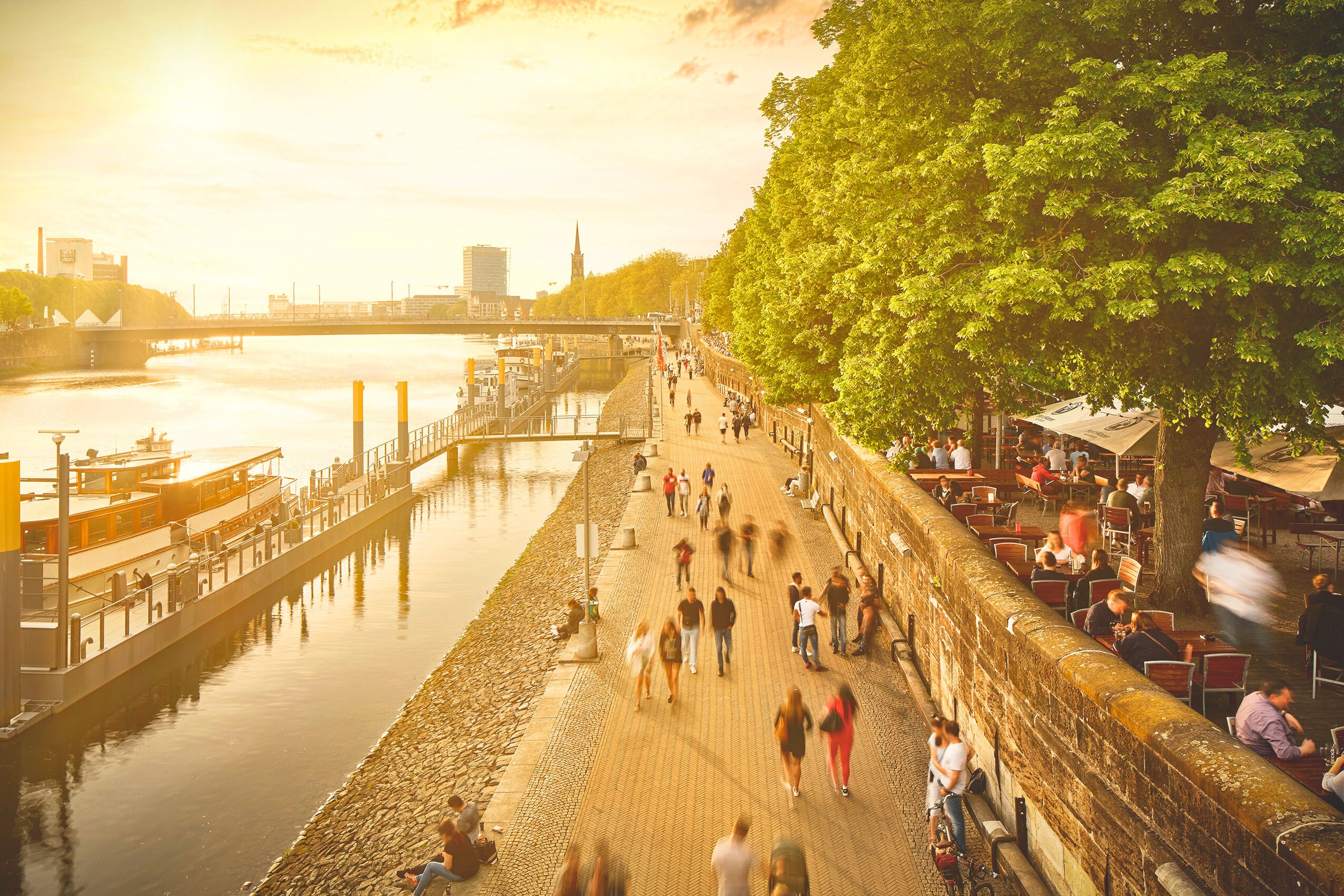 Tanke neue Energie beim Spaziergang in Schlachte