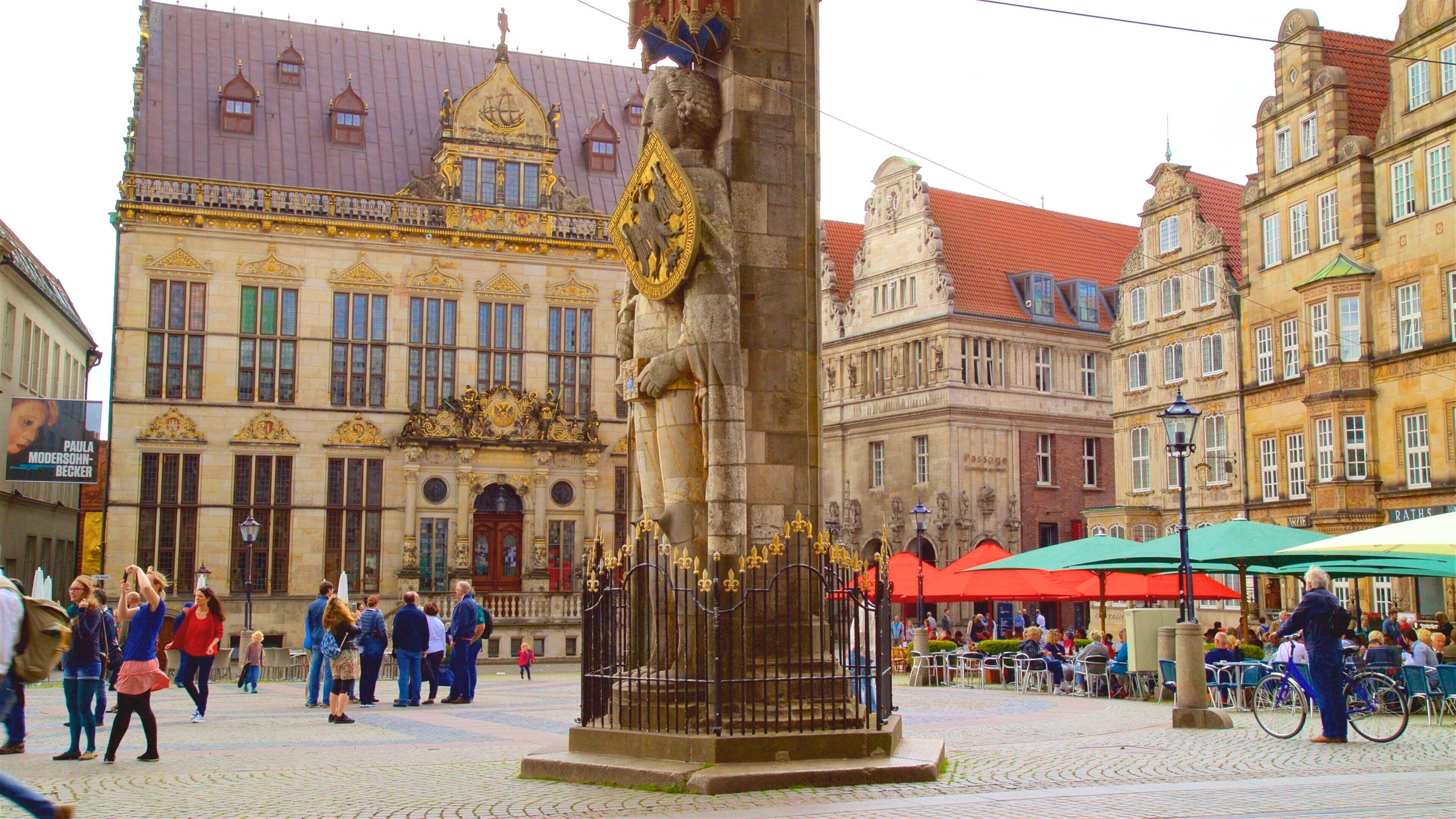 Betrachte das UNESCO Welterbe, die steinerne Roland Statue
