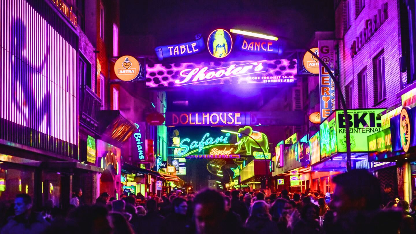 Feier auf der sündigsten Meile der Welt, die Reeperbahn