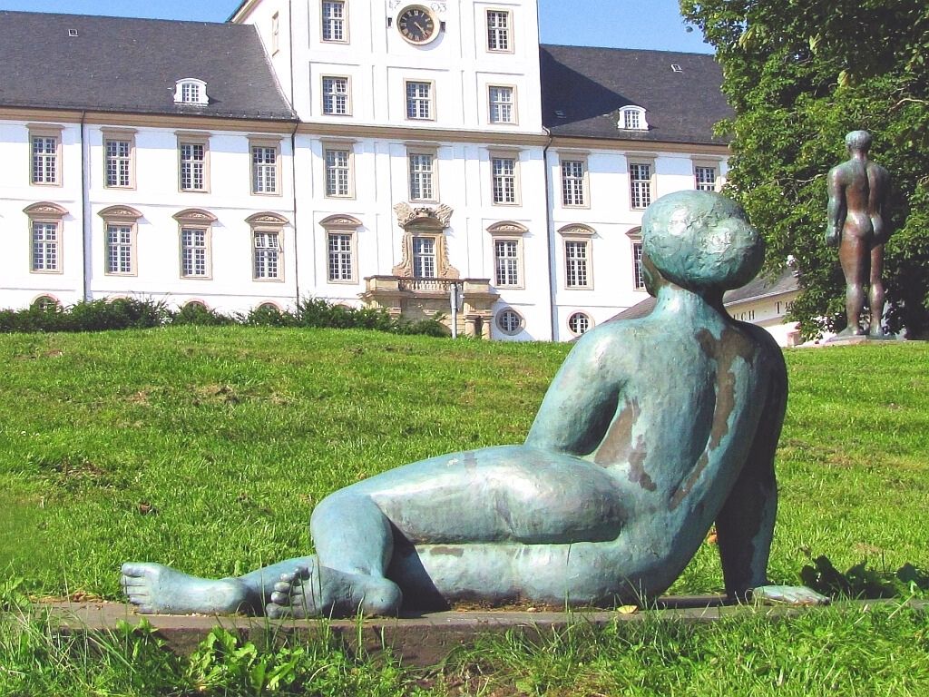 Spaziere im Schlossgarten Schloss Gottorf