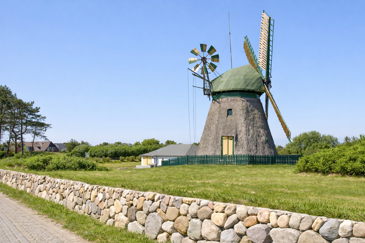 Bestaune die älteste Windmühle Deutschlands