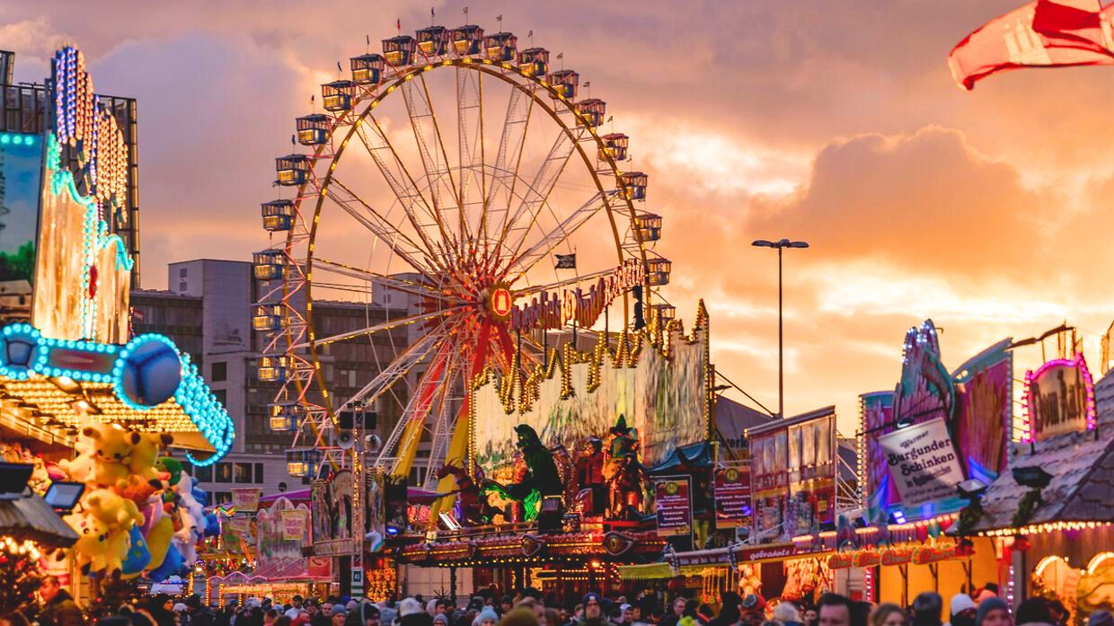 Bauchkribbeln und Jahrmarkt auf dem Hamburger Dom