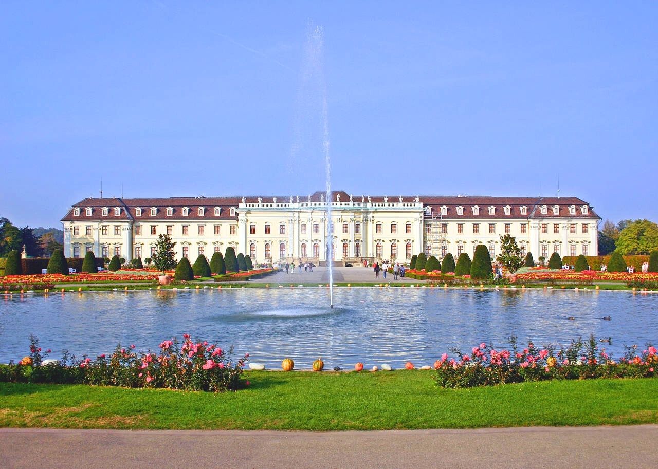 Besuche das Schloss Ludwigsburg